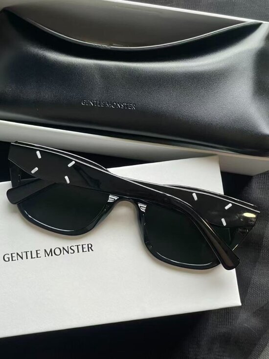 Maison Margiela x Gentle Monster MM109 Sunglasses - Black main image 6